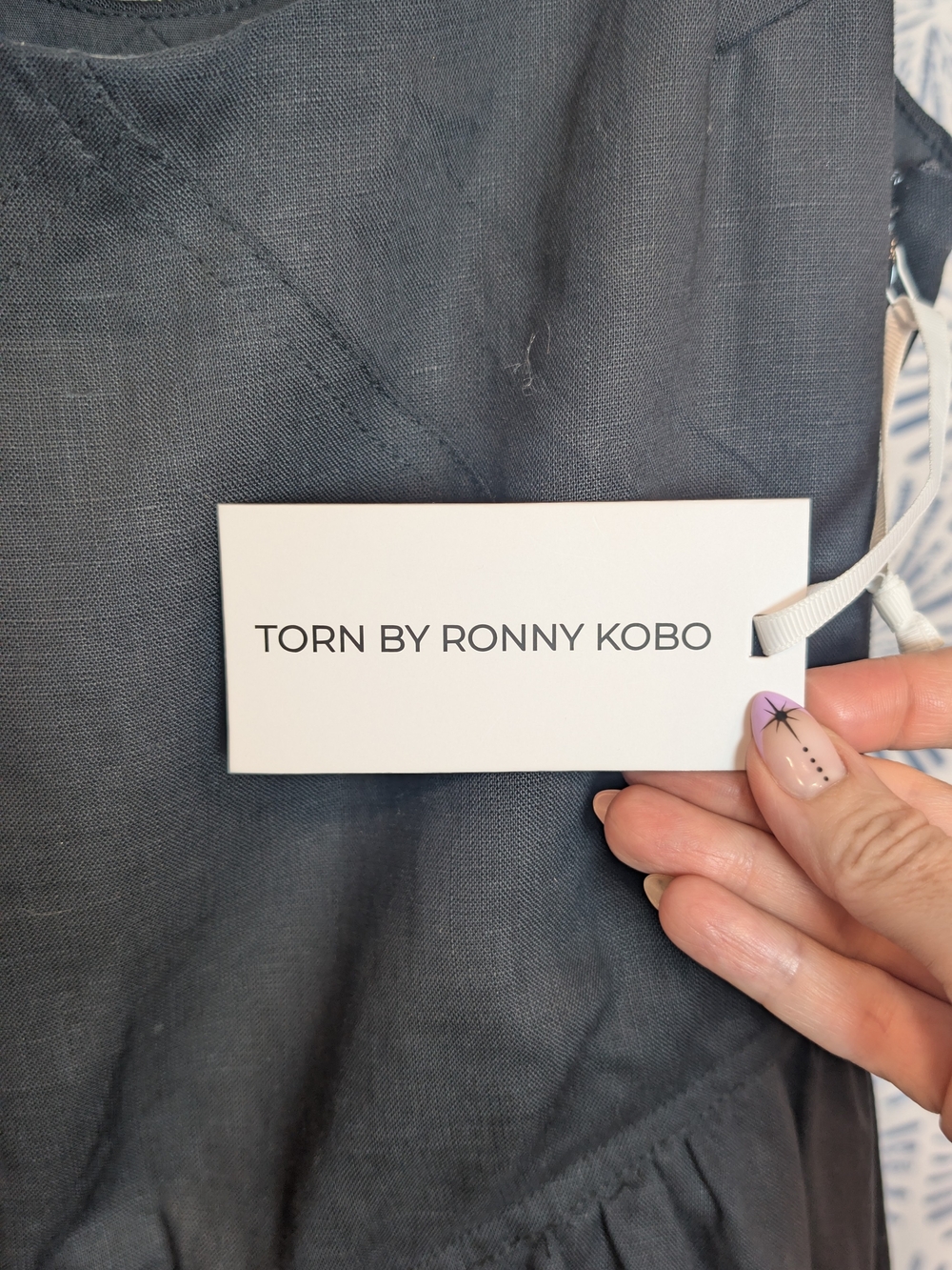 Torn By Ronny Kobo Melinda Dress Black Figure Flattering - Picture 3 of 6